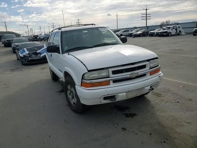 2002 Chevrolet Blazer VIN: 1GNDT13W32K175386 Lot: 92736975