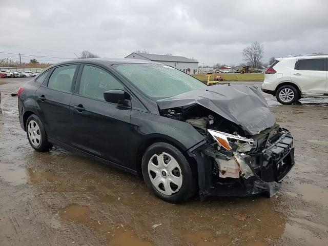 2013 Ford Focus S VIN: 1FADP3E27DL317342 Lot: 94445255