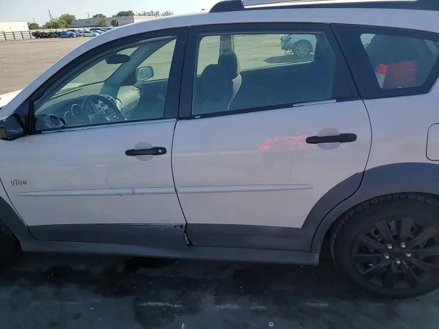 2005 Pontiac Vibe VIN: 5Y2SL63825Z453995 Lot: 92567195