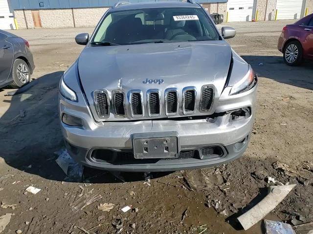 2016 Jeep Cherokee Latitude VIN: 1C4PJLCS1GW287589 Lot: 93364245