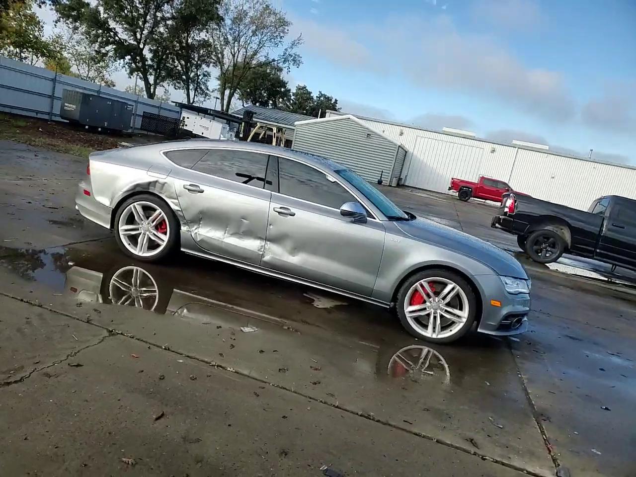 Фото: WAUW2AFC1EN148869