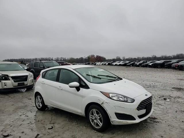 2018 Ford Fiesta Se VIN: 3FADP4EJ5JM122637 Lot: 93335155