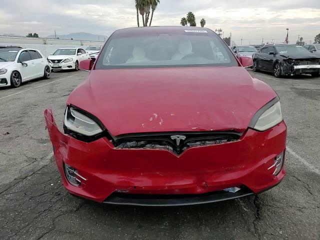 2017 Tesla Model X VIN: 5YJXCAE23HF067744 Lot: 92631755