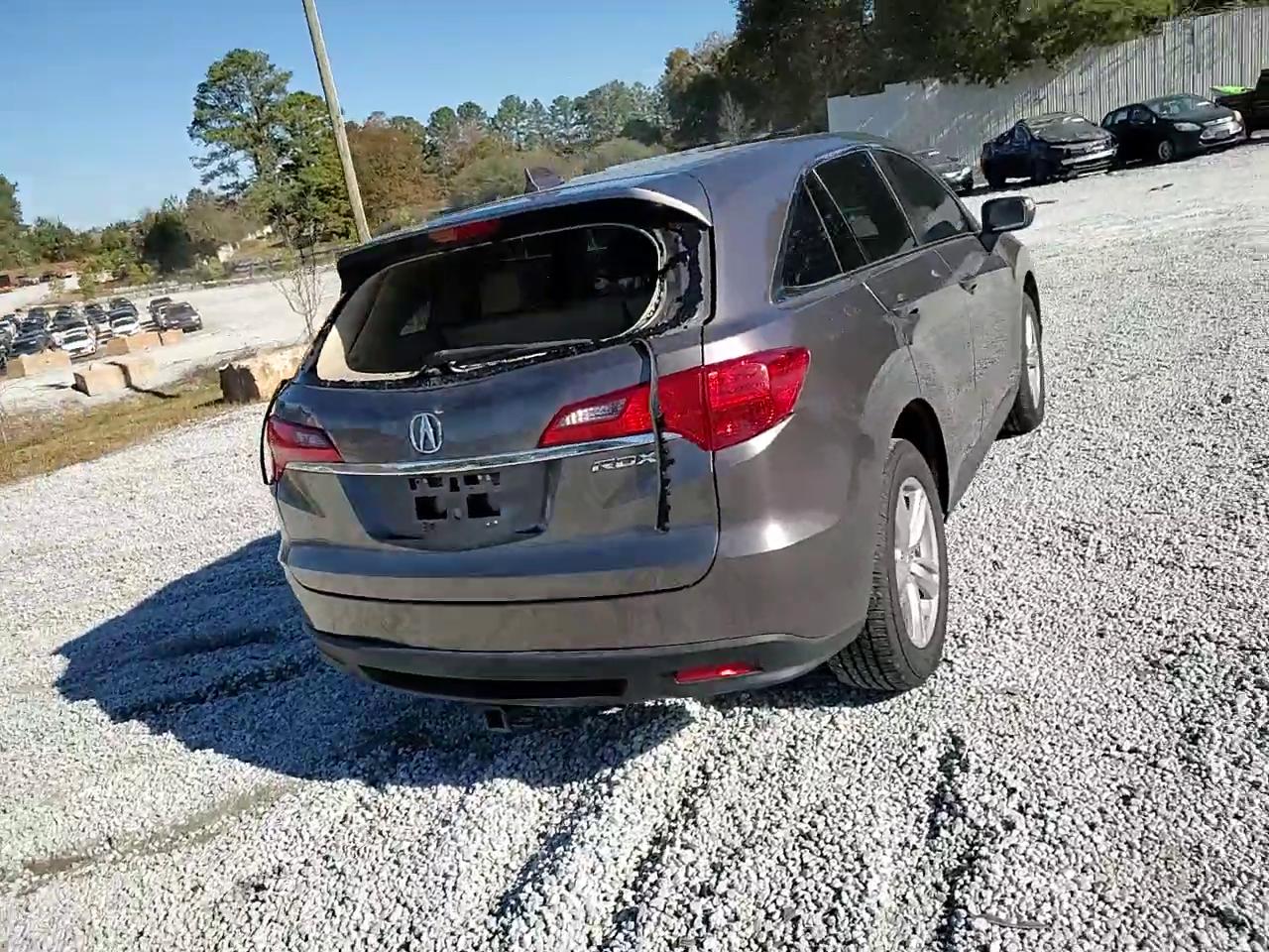 Фото: 5J8TB3H34DL013217