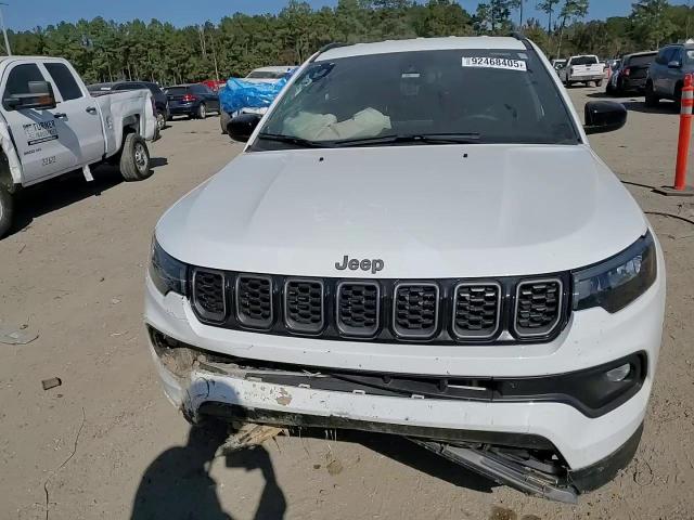 2025 Jeep Compass Latitude VIN: 3C4NJDBN3ST516202 Lot: 92468405