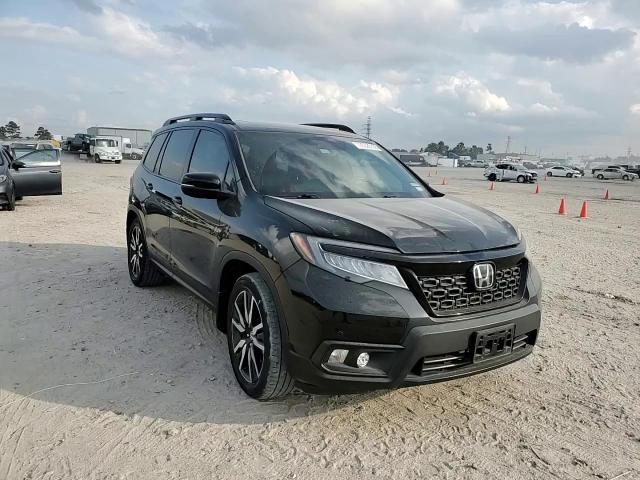 2019 Honda Passport Touring VIN: 5FNYF7H90KB002025 Lot: 93520195