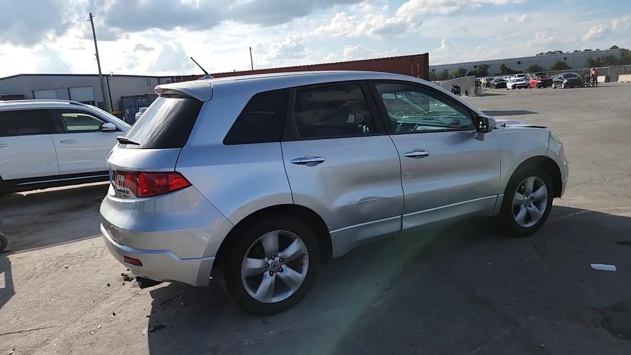 Фото: 5J8TB18527A012461