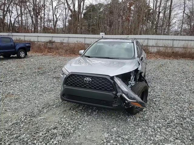 2022 Toyota Corolla Cross Le VIN: 7MUBAAAG8NV010809 Lot: 94522315