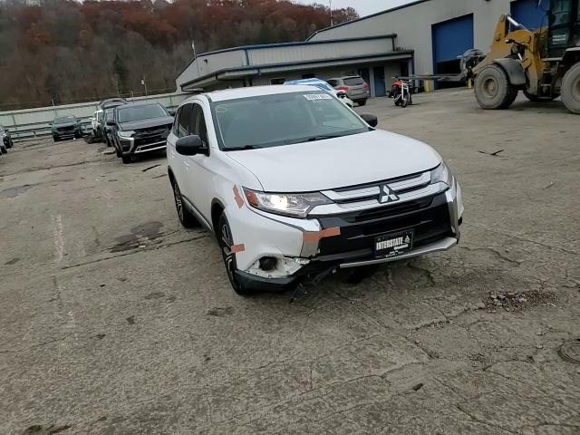2017 Mitsubishi Outlander Es VIN: JA4AZ2A34HZ069077 Lot: 93097395