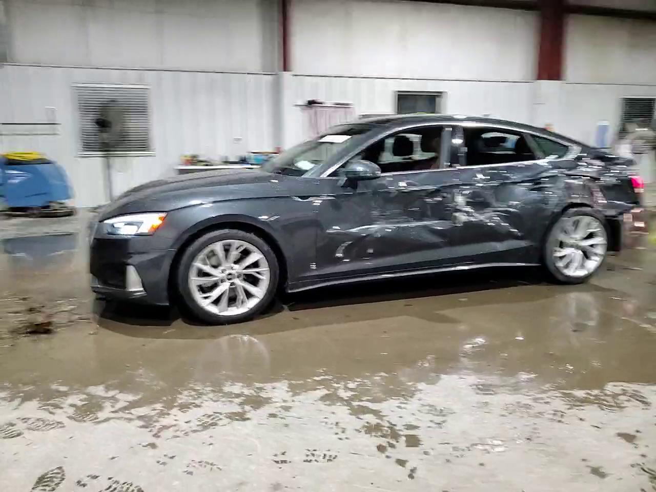 Фото: WAUABCF52PA019766