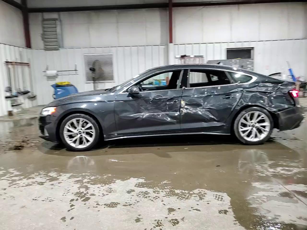 Фото: WAUABCF52PA019766