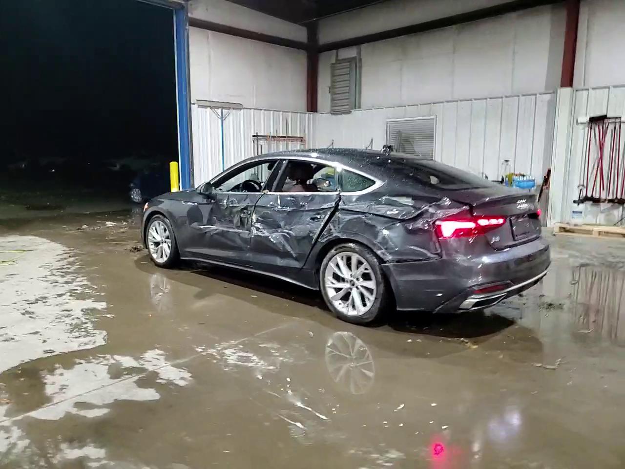 Фото: WAUABCF52PA019766