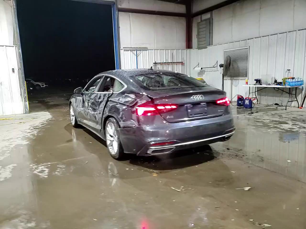 Фото: WAUABCF52PA019766