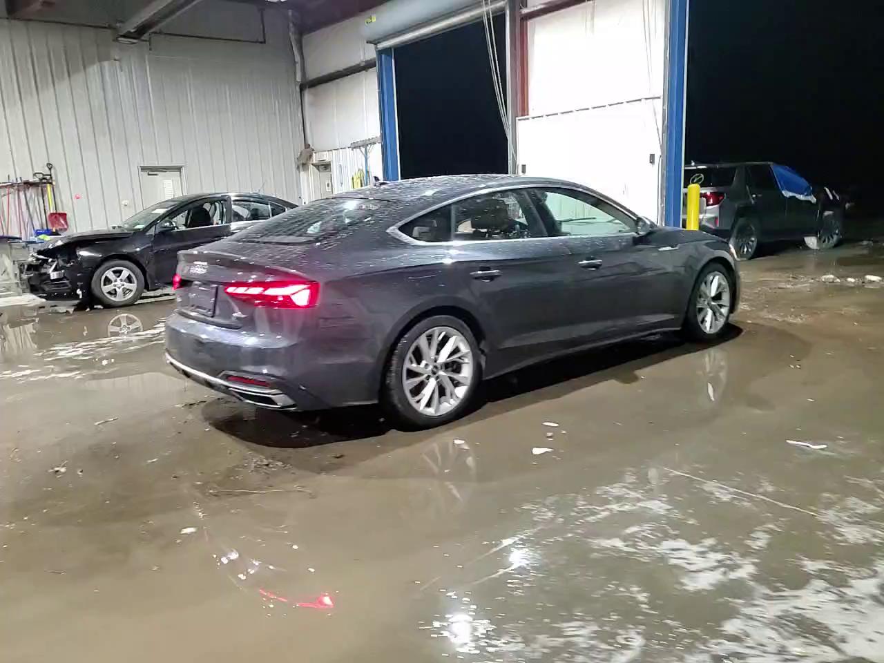 Фото: WAUABCF52PA019766