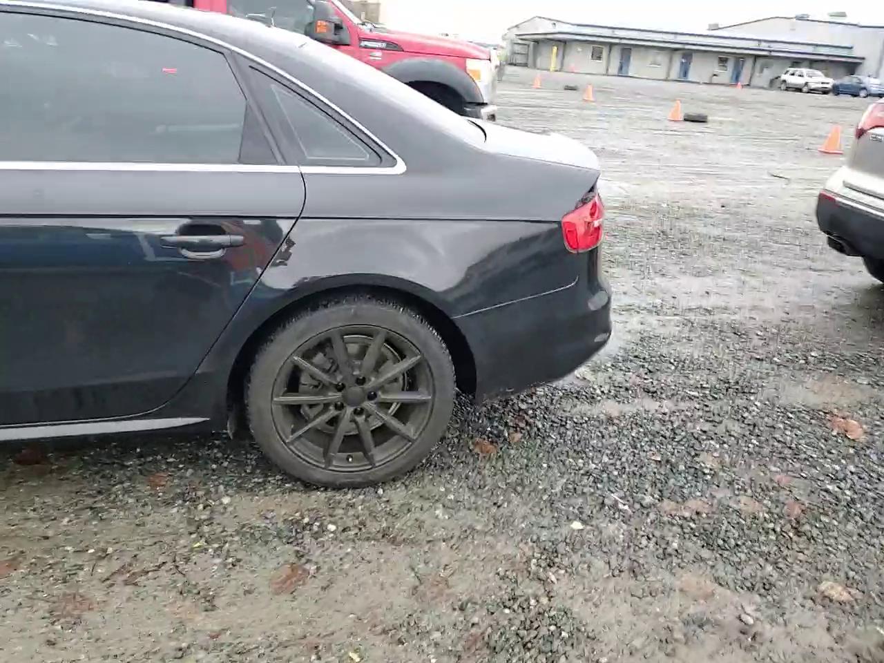 Фото: WAUFFAFL0EN034348