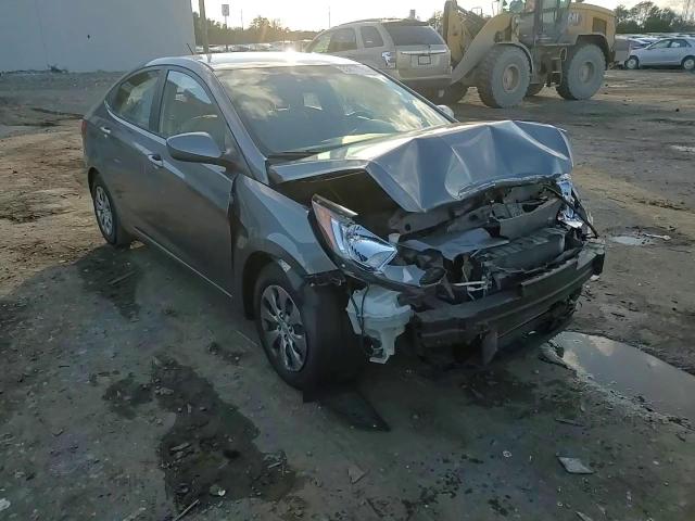 2015 Hyundai Accent Gls VIN: KMHCT4AE8FU904018 Lot: 93611785
