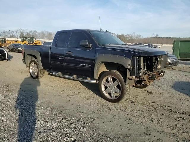 2010 Chevrolet Silverado C1500 Lt VIN: 1GCSCSE07AZ101327 Lot: 94127995