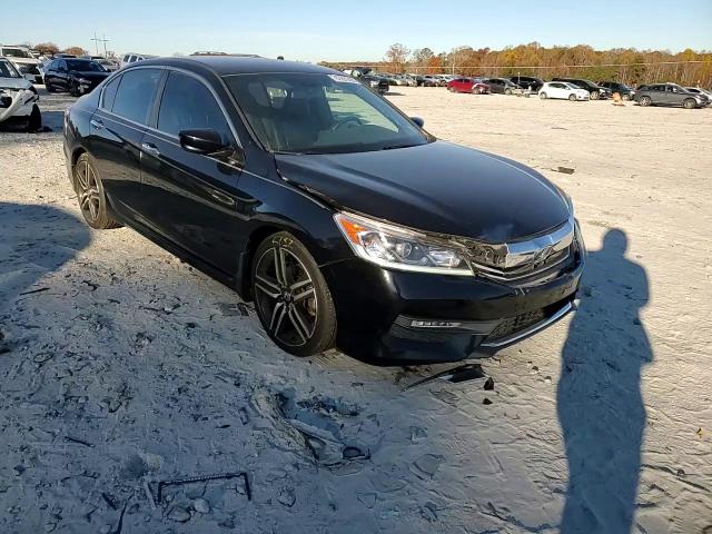 2017 Honda Accord Sport Special Edition VIN: 1HGCR2F18HA270910 Lot: 92991495