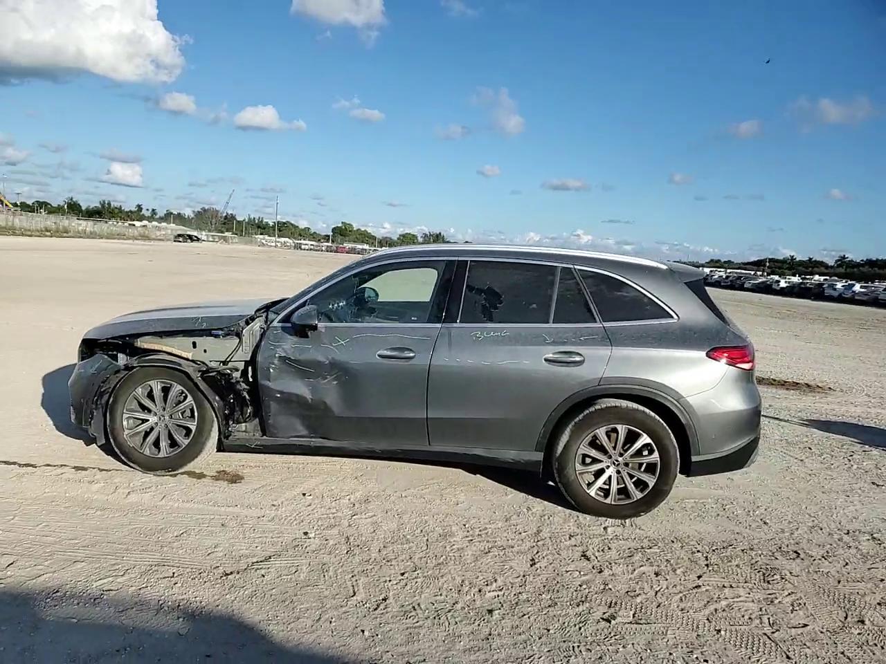 Фото: W1NKM4HB2PU020014