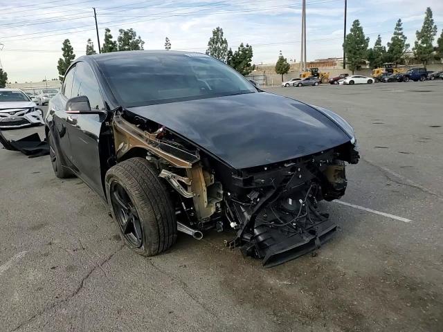 2026 Tesla Model Y VIN: 7SAYGDED7TF413298 Lot: 91472705