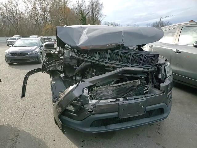 2018 Jeep Compass Latitude VIN: 3C4NJDBB3JT298878 Lot: 93152345