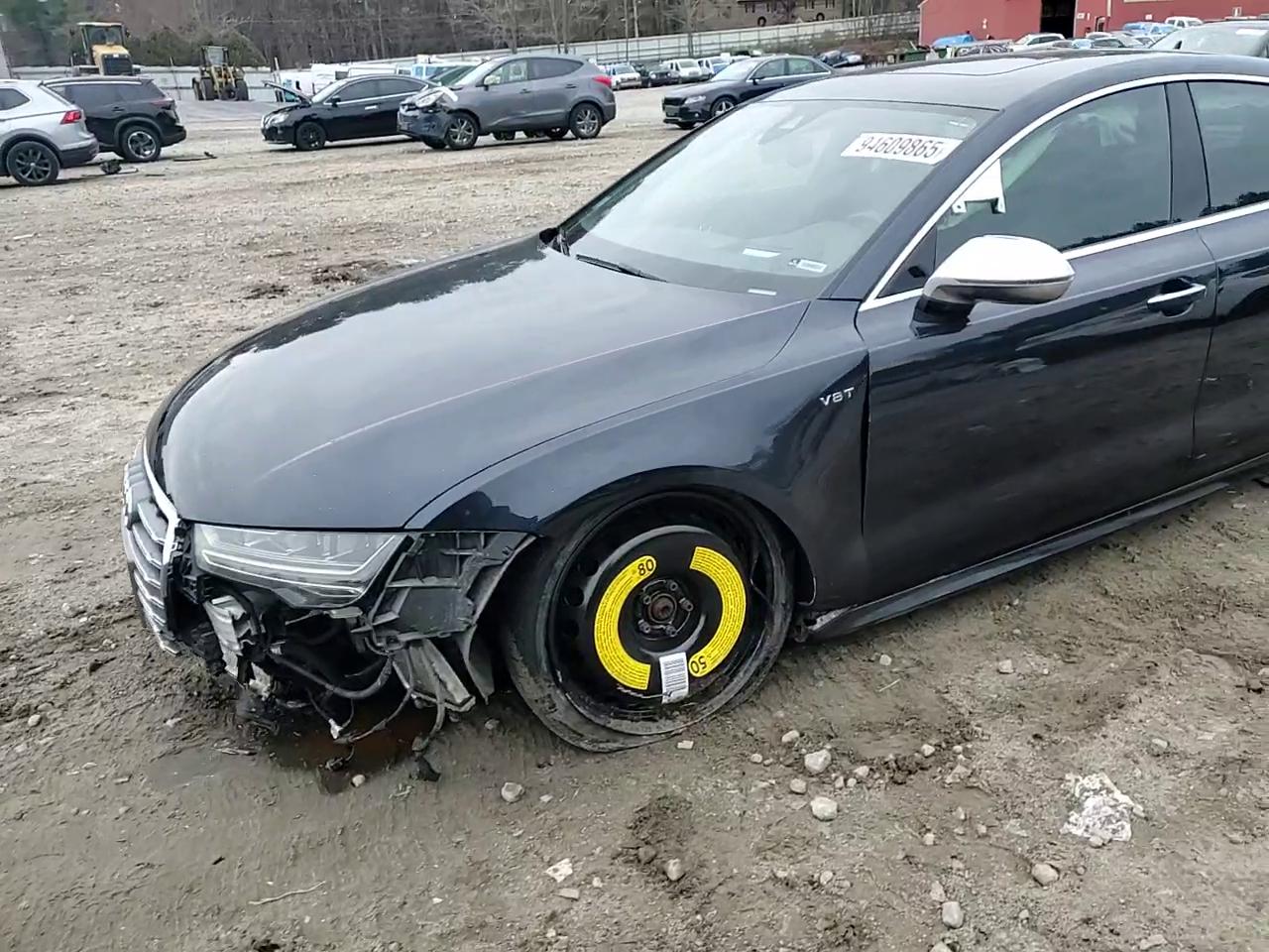 Фото: WAUW2AFC4GN011184