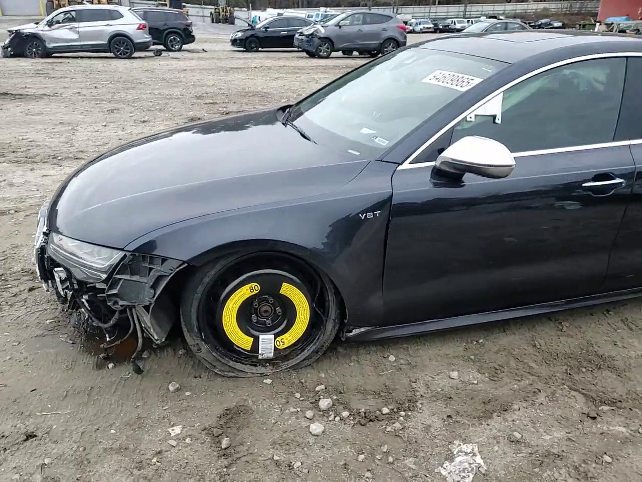 Фото: WAUW2AFC4GN011184