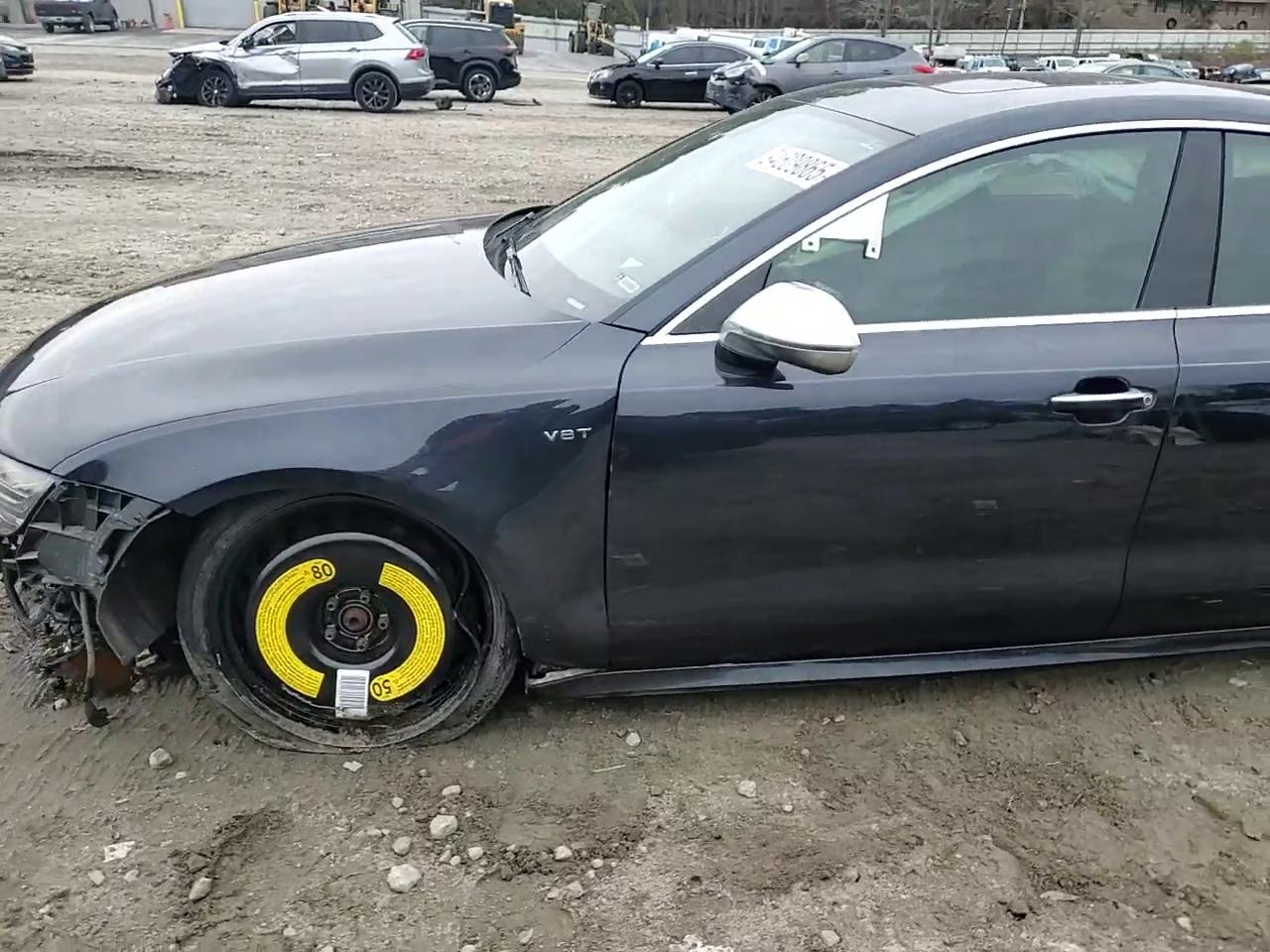 Фото: WAUW2AFC4GN011184