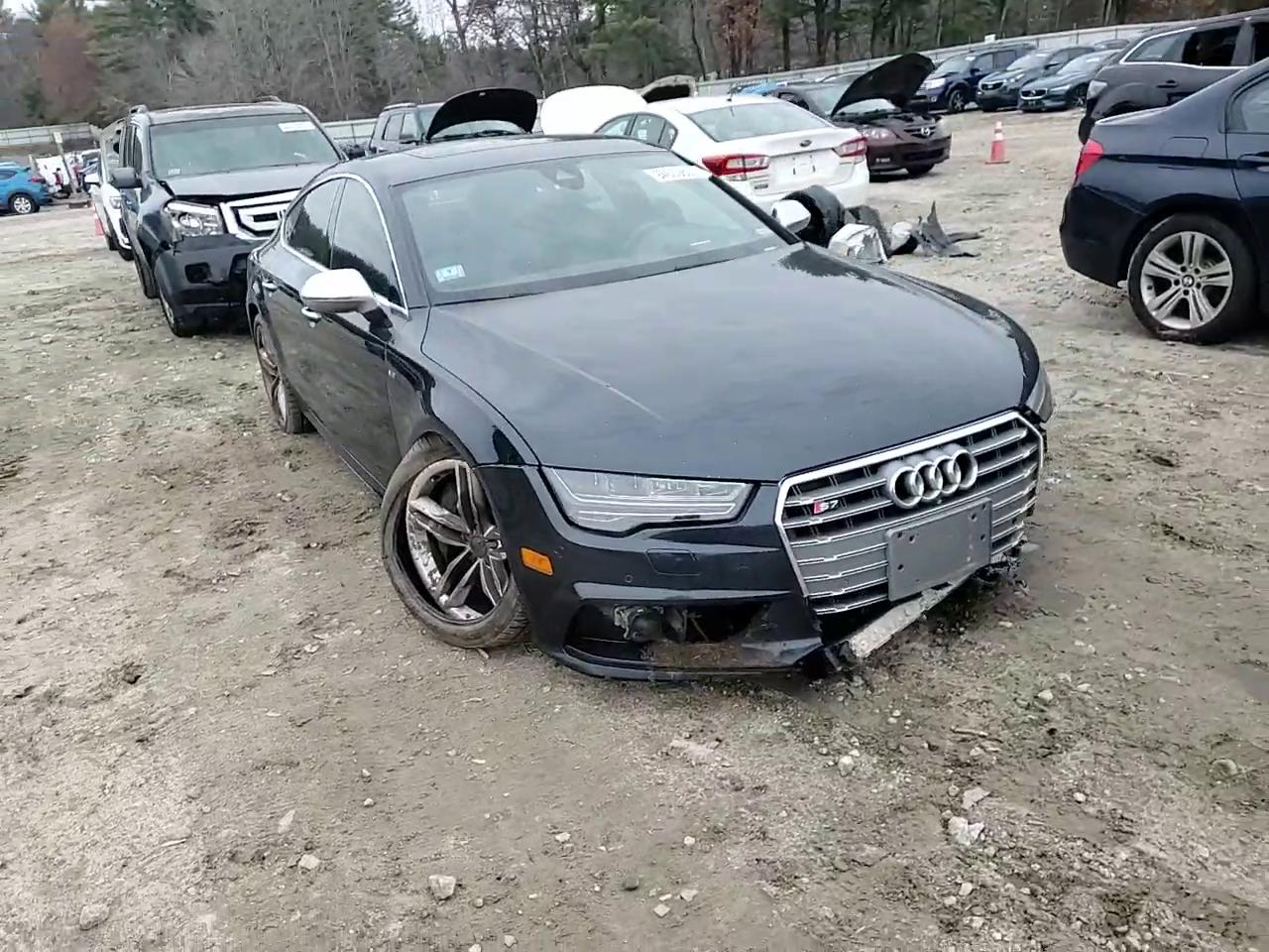 Фото: WAUW2AFC4GN011184