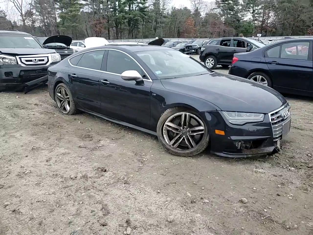 Фото: WAUW2AFC4GN011184