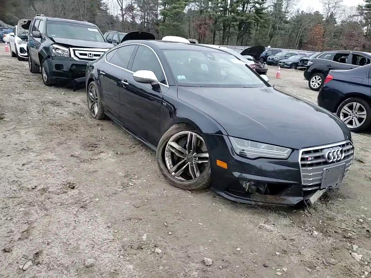 Фото: WAUW2AFC4GN011184