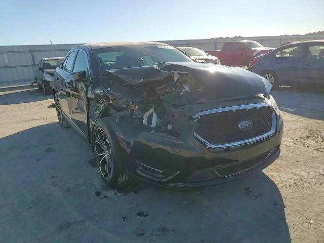 2016 Ford Taurus Sho VIN: 1FAHP2KT6GG147108 Lot: 92585805