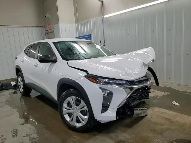 2024 Chevrolet Trax Ls VIN: KL77LFE25RC200190 Lot: 94095135