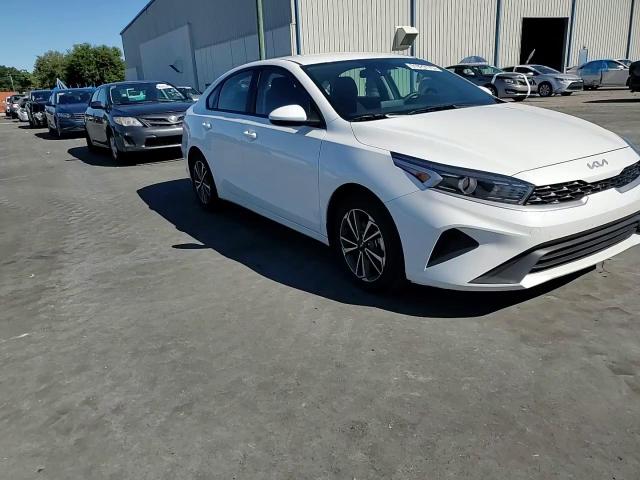 2023 Kia Forte Lx VIN: 3KPF24AD0PE589176 Lot: 91829175