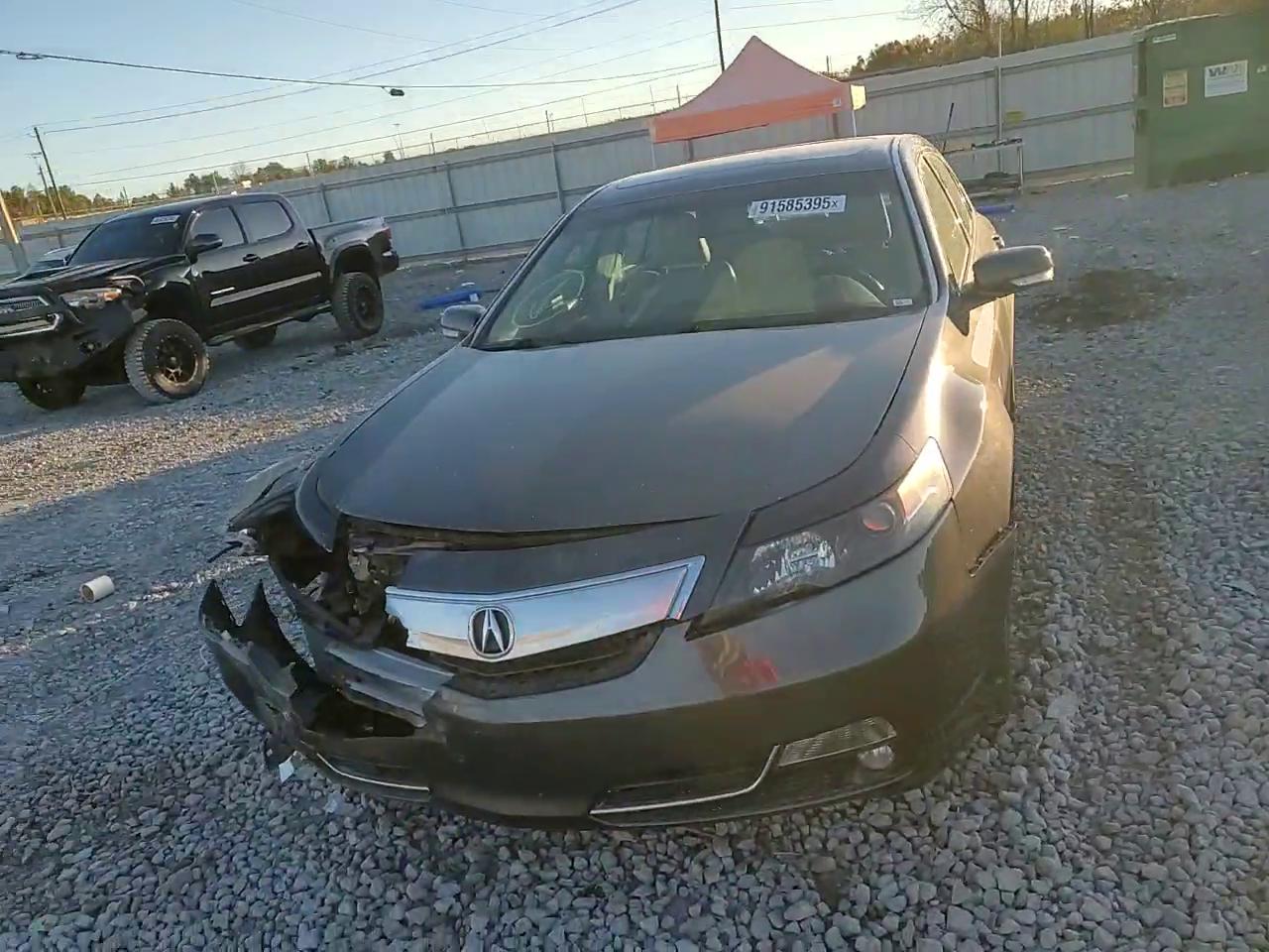 Фото: 19UUA8F73EA001552