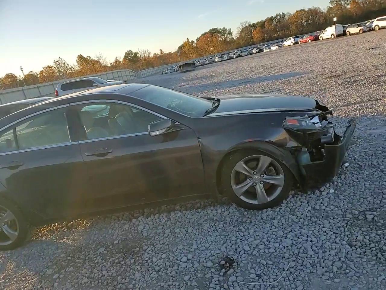 Фото: 19UUA8F73EA001552