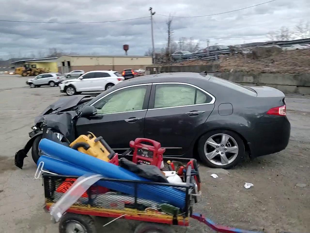 Фото: JH4CU2F65EC004753