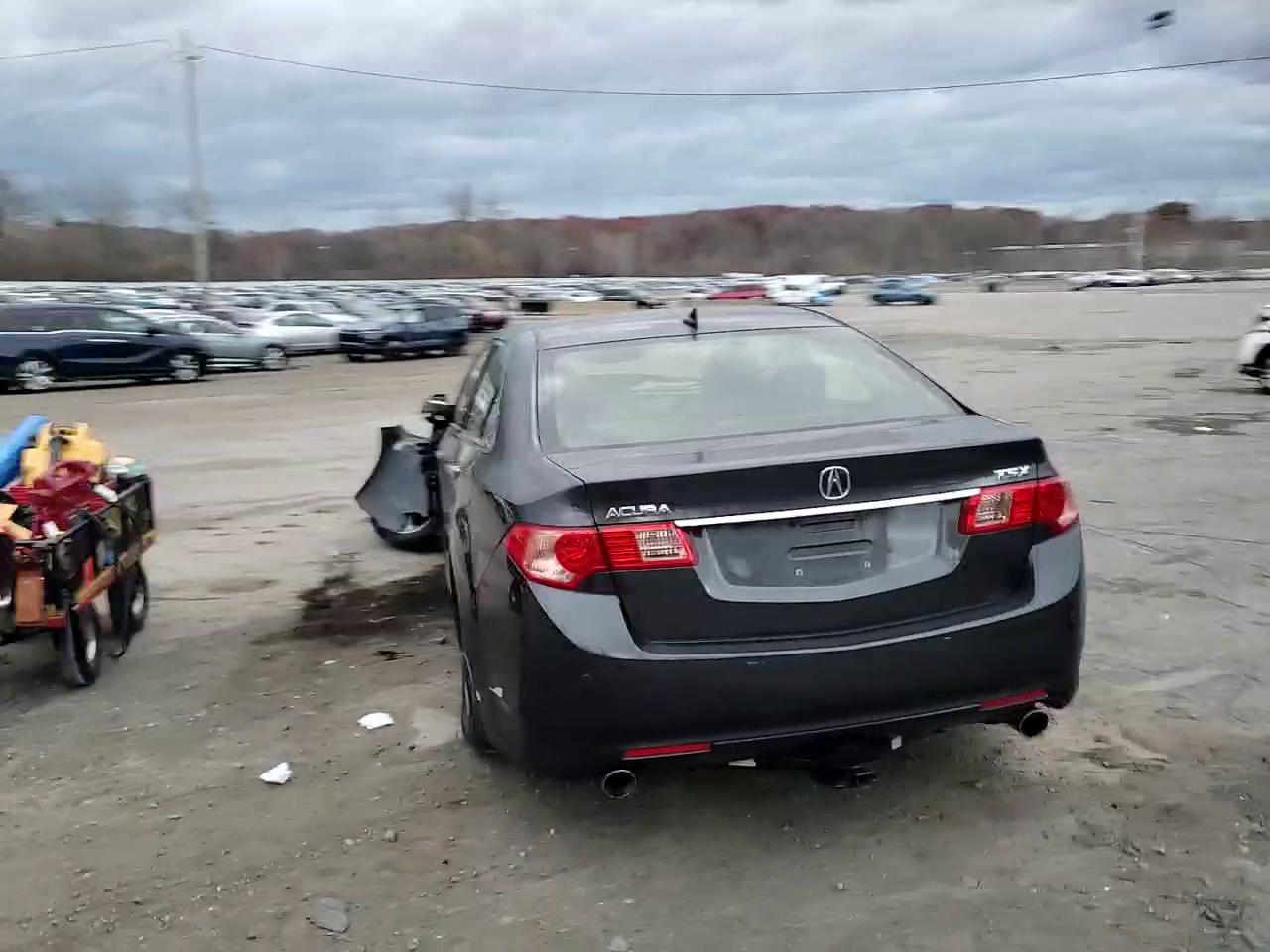 Фото: JH4CU2F65EC004753