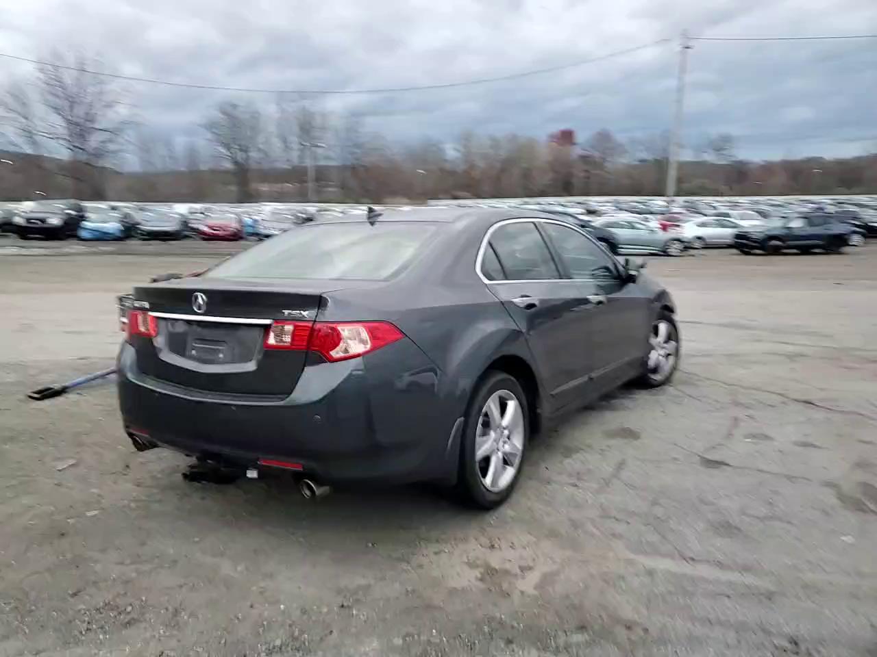 Фото: JH4CU2F65EC004753