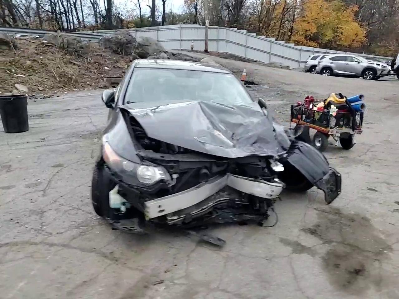 Фото: JH4CU2F65EC004753