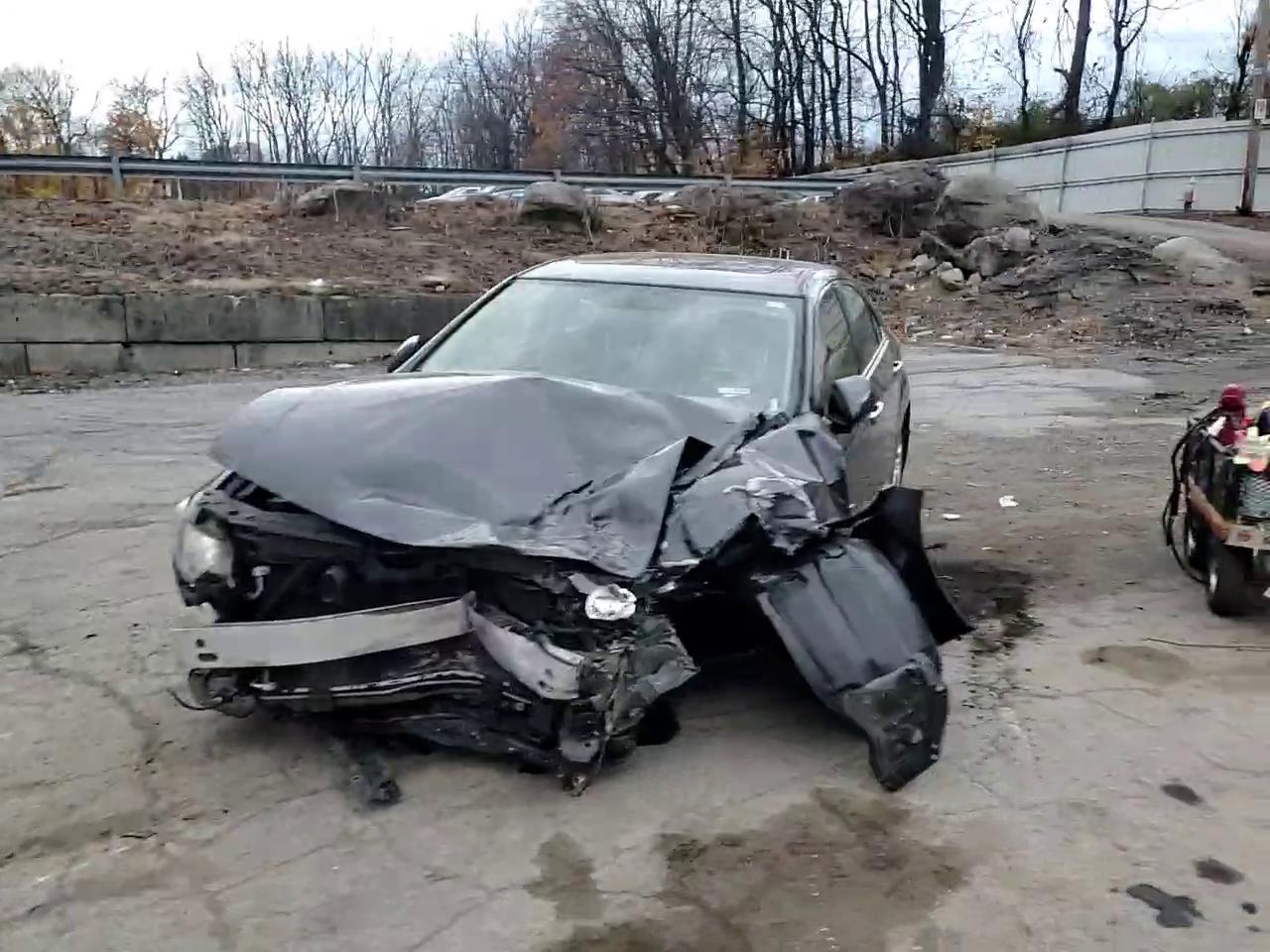 Фото: JH4CU2F65EC004753