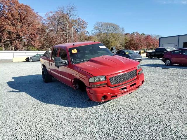 2005 GMC Sierra K2500 Heavy Duty VIN: 1GTHK23215F896979 Lot: 92001965
