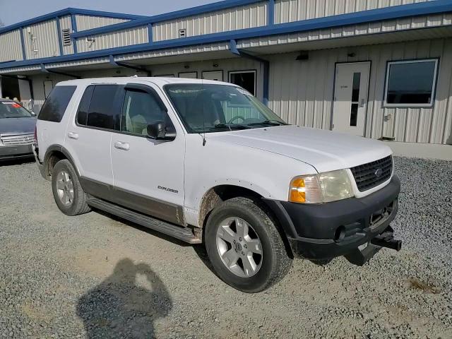 2004 Ford Explorer Eddie Bauer VIN: 1FMZU74K24UC15745 Lot: 93433785