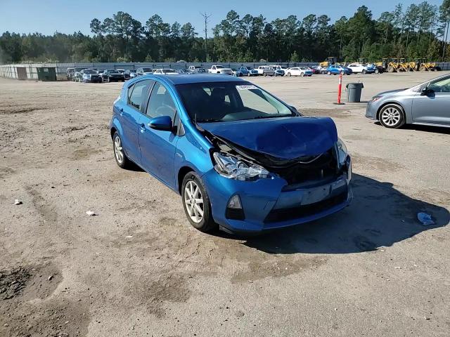 2014 Toyota Prius C VIN: JTDKDTB39E1571333 Lot: 90483775