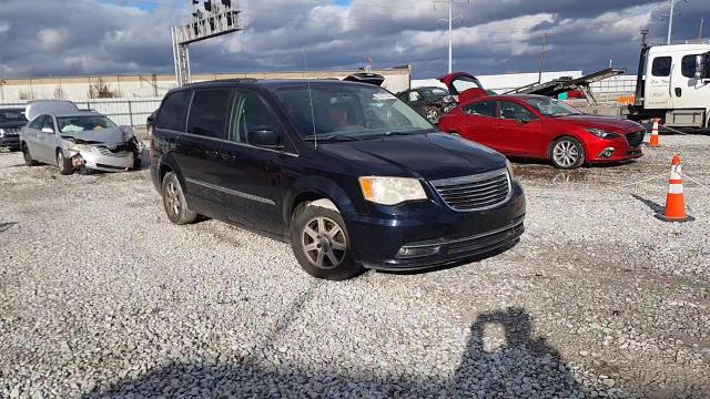 2011 Chrysler Town & Country Touring VIN: 2A4RR5DG2BR703121 Lot: 93837235