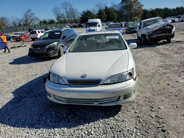 2001 Lexus Es 300 VIN: JT8BF28G510310004 Lot: 92268605