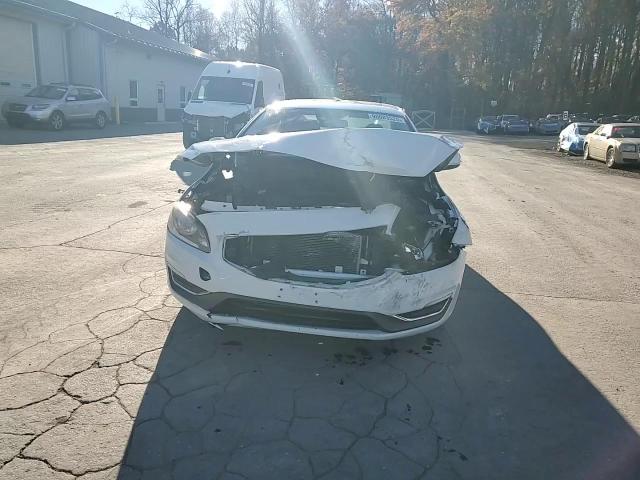 2014 Volvo S60 T5 VIN: YV1612FH4E2275098 Lot: 90083525