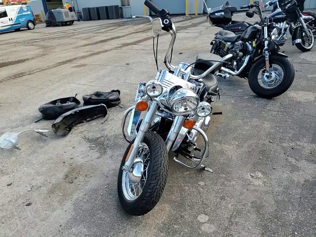 2012 Harley-Davidson Flstc Heritage Softail Classic VIN: 1HD1BWV14CB025543 Lot: 91529705