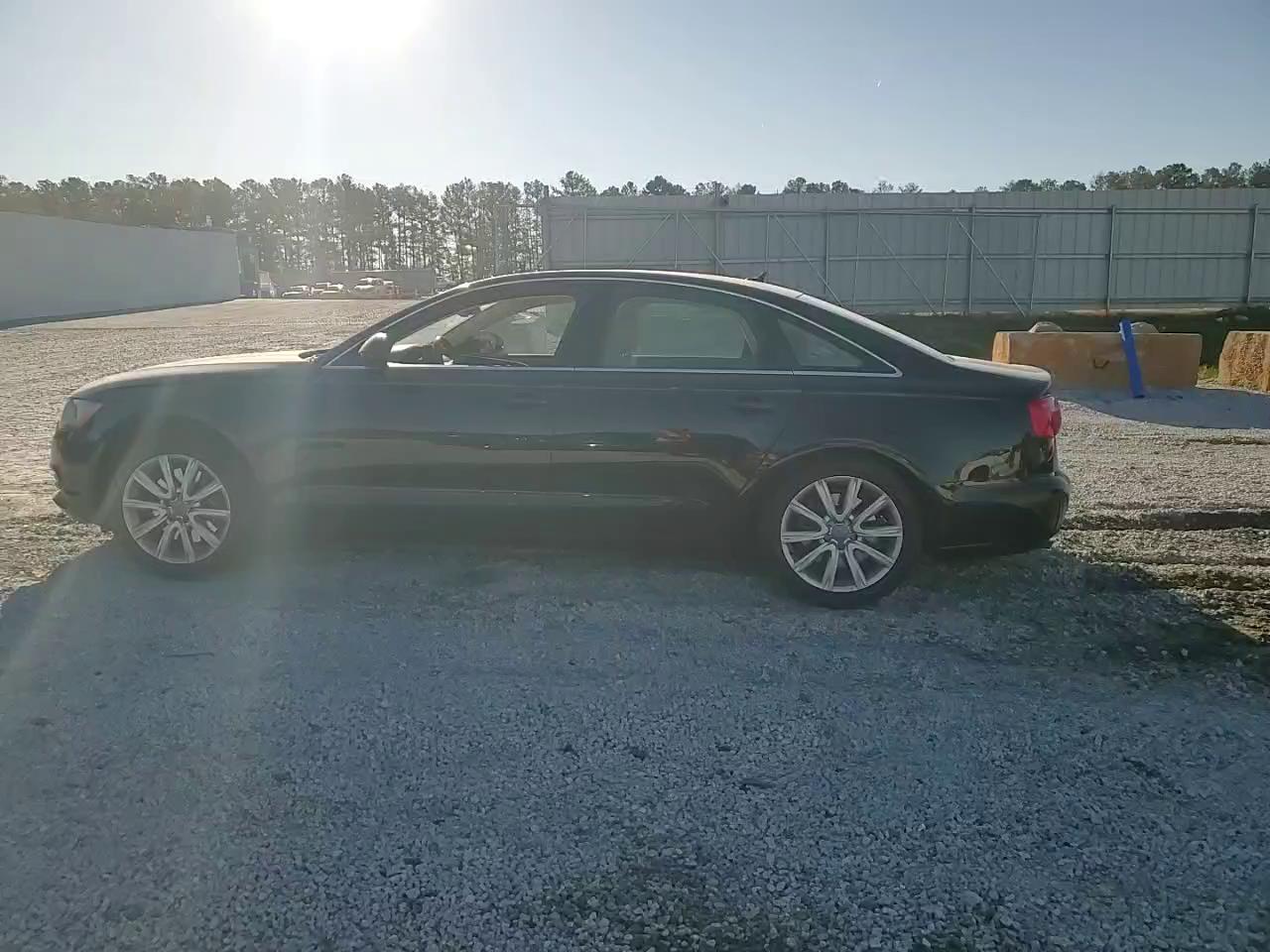 Фото: WAUCFAFC0EN118785