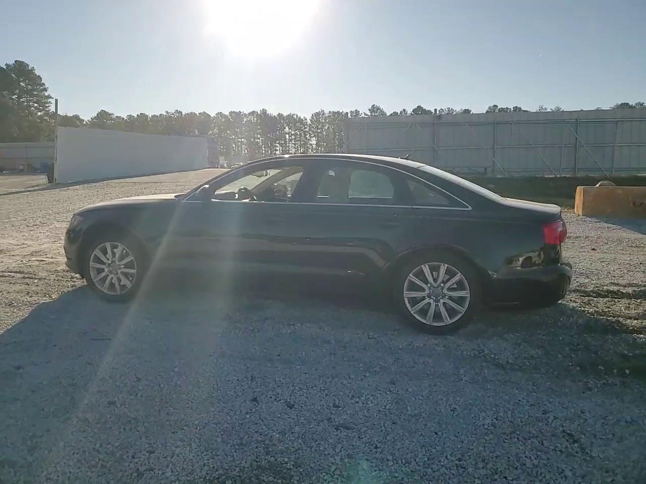 Фото: WAUCFAFC0EN118785